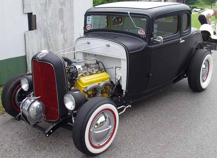 32-Ford-Hiboy-5W-Coupe-Chopped-19a