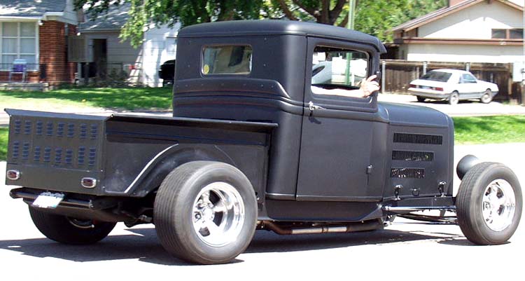 32-Ford-Hiboy-Pickup