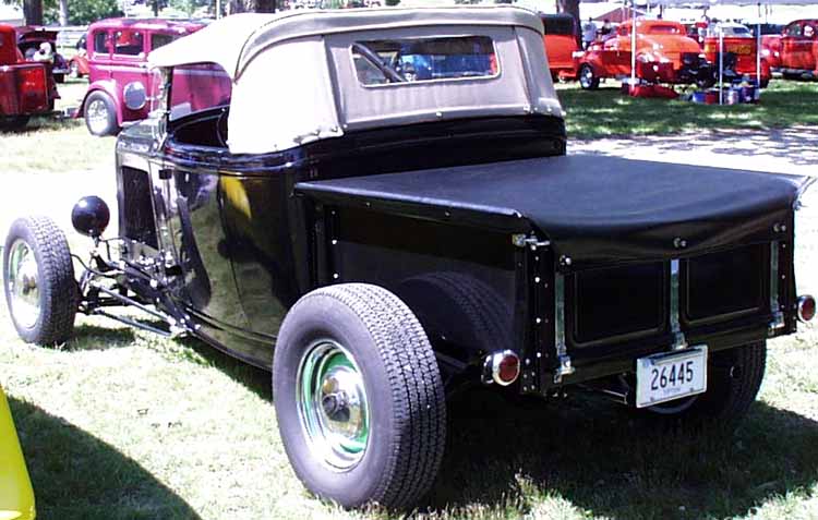 32-Ford-Hiboy-Pickup-07b